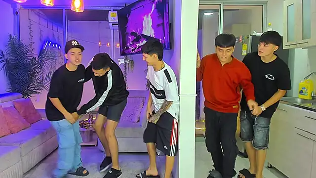 Houseofwarrios online show from April 2026 06:05:02 AM