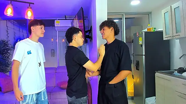 Houseofwarrios online show from March 2026 05:19:01 AM