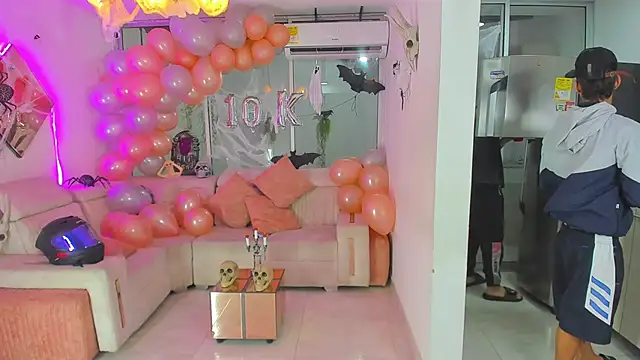 Snapshot of Houseofwarrios chatting on October 2025 05:06:01 AM Houseofwarrios online show from October 2025 05:06:01 AM