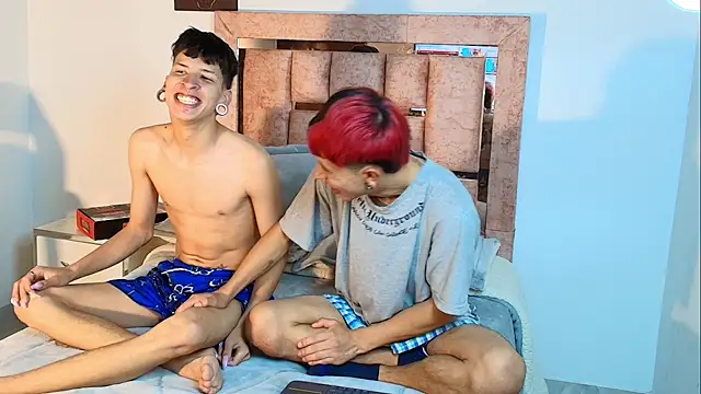 DemianSalvatore online show from November 2025 07:14:02 PM