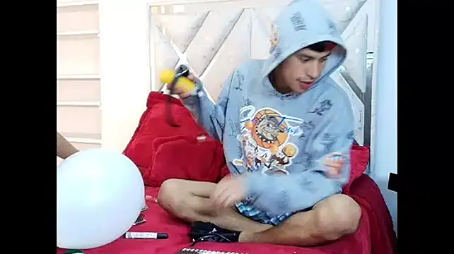 DemianSalvatore online show from December 2025 08:54:01 PM