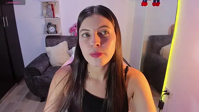 AdelaParker online show from October 2025 07:47:01 PM