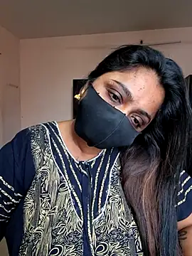 queendivya online show from June 2026 01:48:01 AM