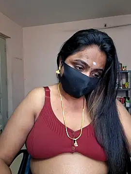 queendivya online show from July 2026 01:36:01 AM