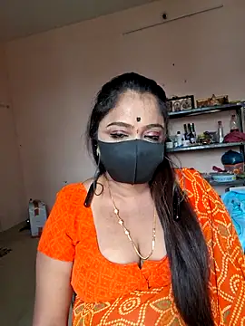 queendivya online show from May 2026 09:42:01 AM