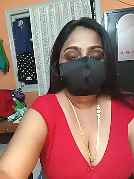 queendivya online show from May 2026 05:43:04 PM