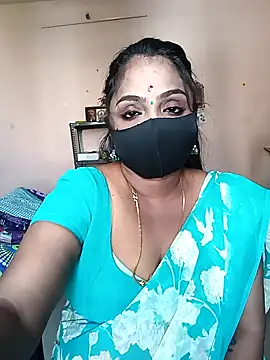 queendivya online show from May 2026 03:32:01 AM