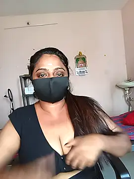 queendivya online show from April 2026 07:11:02 AM