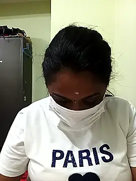 queendivya online show from October 2025 01:58:02 PM