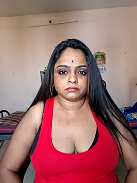 queendivya online show from May 2026 04:41:02 AM