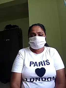 queendivya online show from October 2025 02:04:02 AM