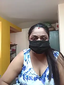 queendivya online show from February 2026 03:05:02 AM