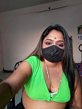 queendivya online show from June 2026 12:49:02 PM