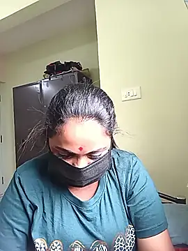 queendivya online show from October 2025 04:47:01 AM