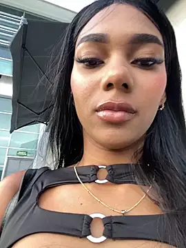 Savannahfisher online show from April 2026 11:00:01 PM