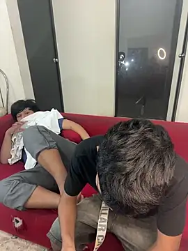 Snapshot of P4NT0J4 chatting on February 2026 04:12:02 AM P4NT0J4 online show from February 2026 04:12:02 AM