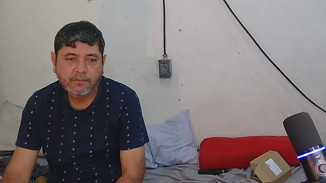 P4NT0J4 online show from April 2026 05:44:01 AM