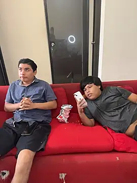 Snapshot of P4NT0J4 chatting on February 2026 09:37:01 PM P4NT0J4 online show from February 2026 09:37:01 PM