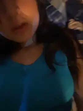 Noamilk online show from April 2026 09:44:02 AM