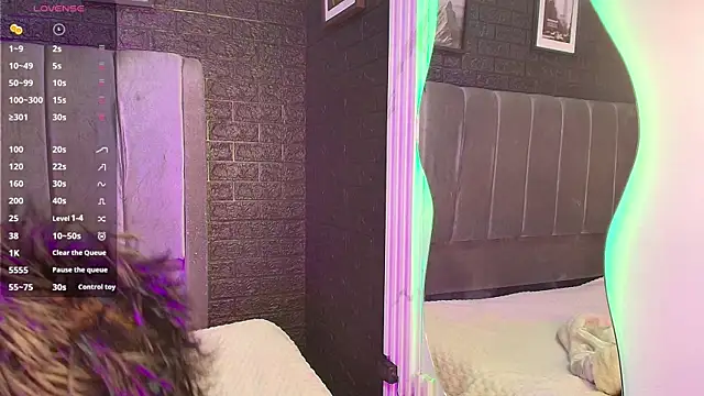 Erick Velveth online show from December 2025 06:05:01 AM