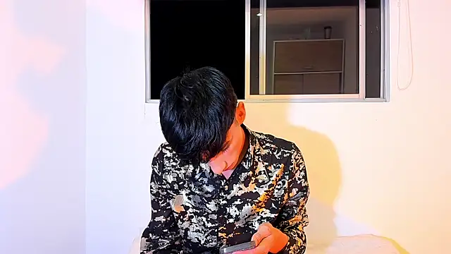 Erick Velveth online show from May 2026 04:38:01 AM