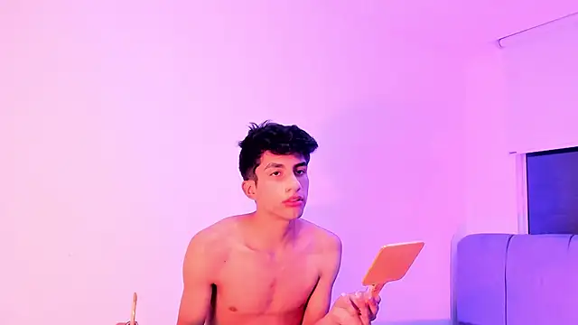 Erick Velveth online show from June 2026 04:43:02 AM