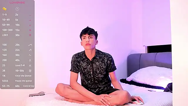 Erick Velveth online show from June 2026 03:37:01 AM
