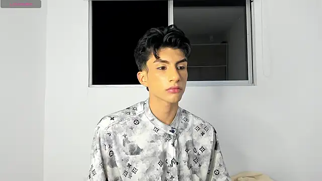 Erick Velveth online show from May 2026 05:55:02 AM