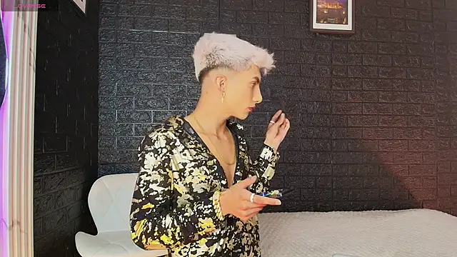 Erick Velveth online show from October 2025 05:30:02 AM