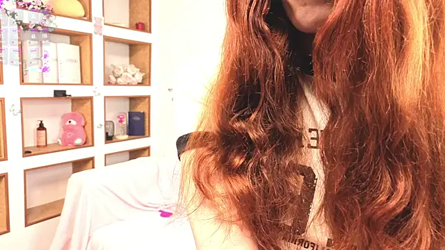 Snapshot of Little_rosy chatting on October 2025 04:25:01 AM Little rosy online show from October 2025 04:25:01 AM