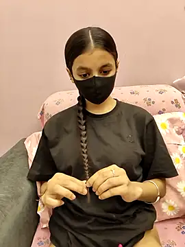 Snapshot of Sweets-jaanu chatting on December 2025 06:12:01 PM Sweets-jaanu online show from December 2025 06:12:01 PM