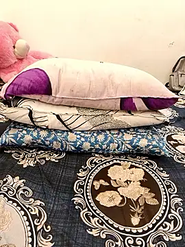 Snapshot of Sweets-jaanu chatting on November 2025 05:33:01 AM Sweets-jaanu online show from November 2025 05:33:01 AM