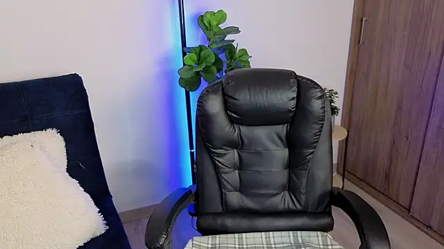 amyross s1 online show from March 2026 02:11:02 AM