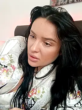 Snapshot of mariabloom9 chatting on October 2025 11:00:01 AM mariabloom9 online show from October 2025 11:00:01 AM