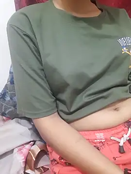 Baby girl67 online show from February 2026 05:13:02 PM