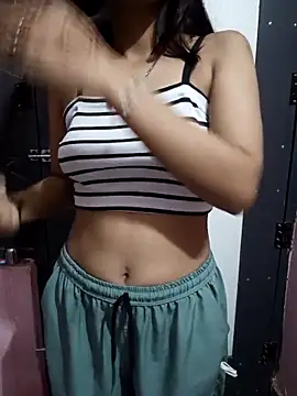 Baby girl67 online show from October 2025 07:02:01 PM