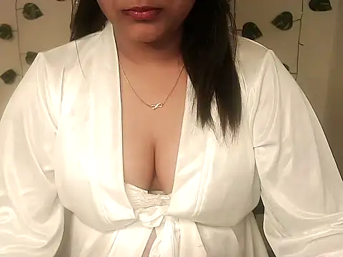 bold kiara online show from March 2026 04:34:02 AM