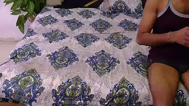 Lovelyy-couple online show from February 2026 05:03:02 AM