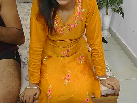 Lovelyy-couple online show from November 2025 12:26:01 PM