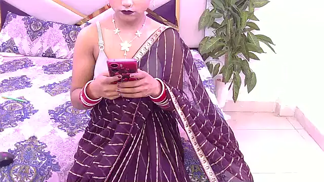 Lovelyy-couple online show from February 2026 03:43:01 PM