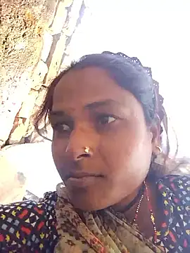 Snapshot of Hot_reshmaji chatting on January 2026 07:12:02 AM Hot reshmaji online show from January 2026 07:12:02 AM