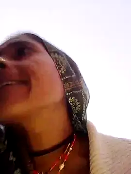 Snapshot of Hot_reshmaji chatting on February 2026 01:14:02 AM Hot reshmaji online show from February 2026 01:14:02 AM