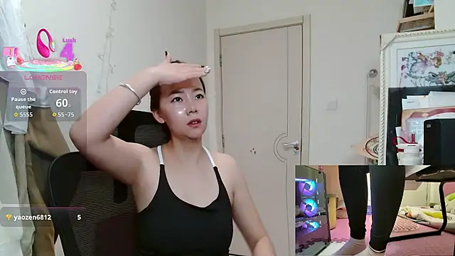 sallycui online show from October 2025 12:18:02 AM