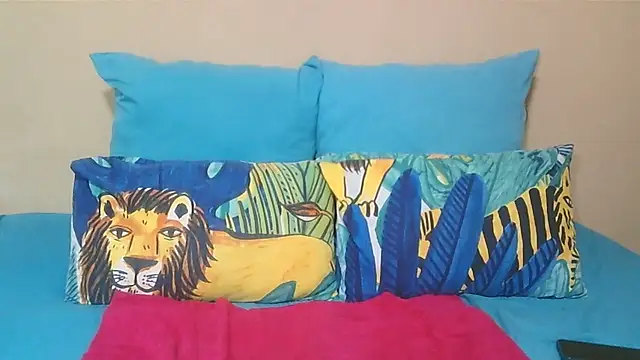 GAIGANTICBOOBS online show from March 2026 01:38:01 AM