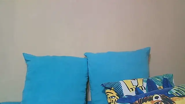 GAIGANTICBOOBS online show from April 2026 02:51:01 AM