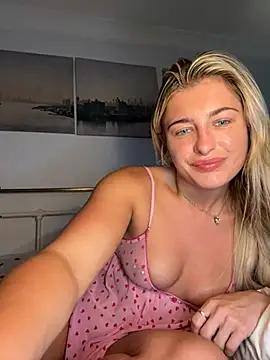 Snapshot of BabyBluexox chatting on June 2026 08:58:01 AM BabyBluexox online show from June 2026 08:58:01 AM