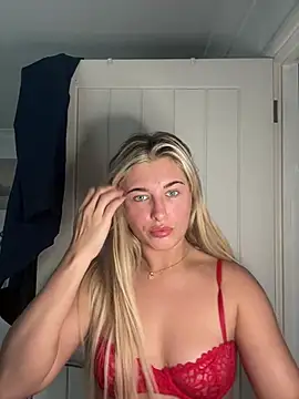 BabyBluexox online show from February 2026 11:32:01 AM