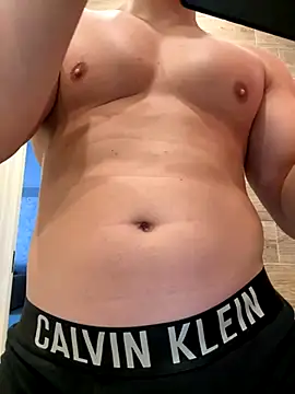 Snapshot of Magic-love1 chatting on November 2025 07:45:01 AM Magic-love1 online show from November 2025 07:45:01 AM