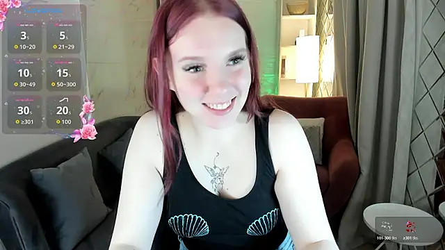 Layla Glam online show from March 2026 01:35:02 PM