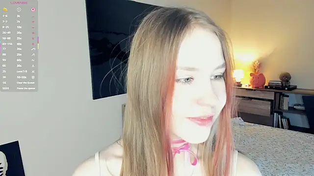 MaliaBourraine online show from January 2026 07:04:01 AM